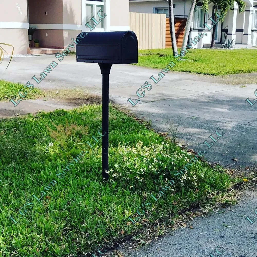 Custom lawn care service for outdoor upgrades across Homestead, FL - L.G'S Lawn Service