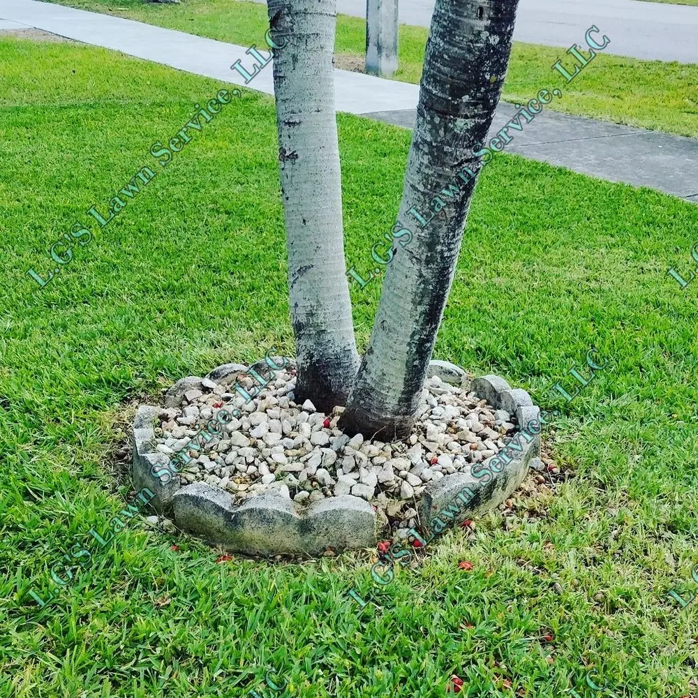 Professional residential landscaping for year-round maintenance in Homestead, FL by L.G'S Lawn Service