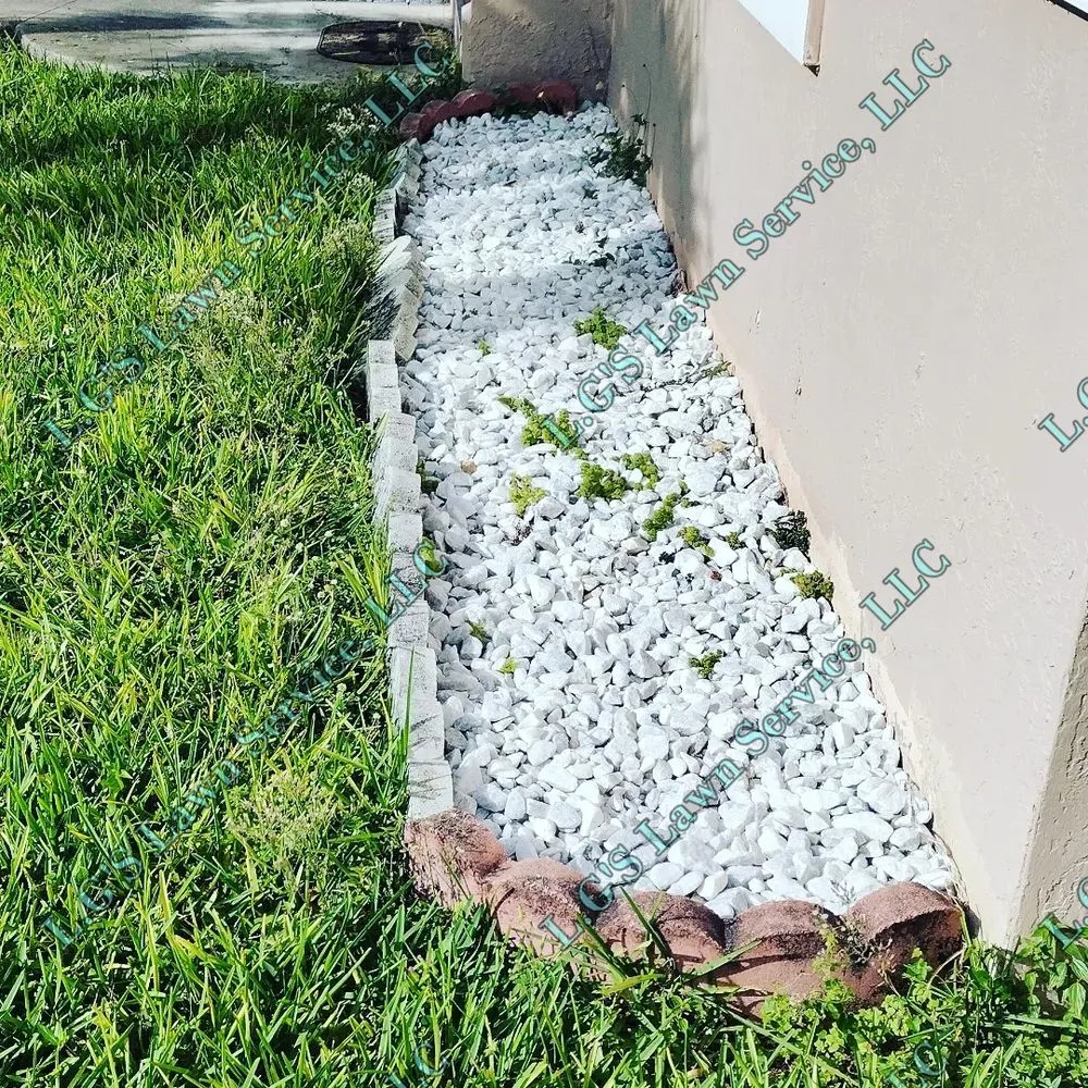 Trusted yard maintenance in Homestead, FL by L.G'S Lawn Service