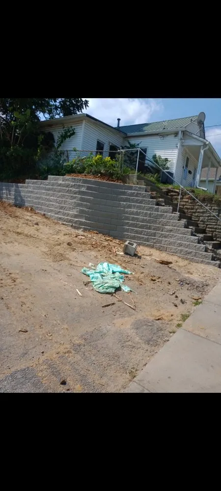 Affordable lawn care service experts serving Frankfort, KY - L&H design solutions