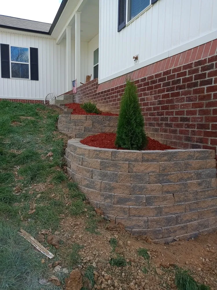Trusted outdoor landscaping experts serving Frankfort, KY - L&H design solutions
