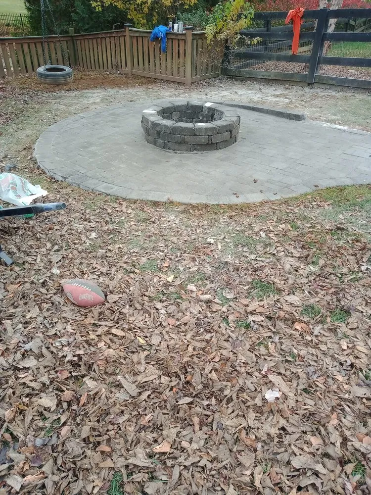 Custom lawn care service near you in Frankfort, KY by L&H design solutions