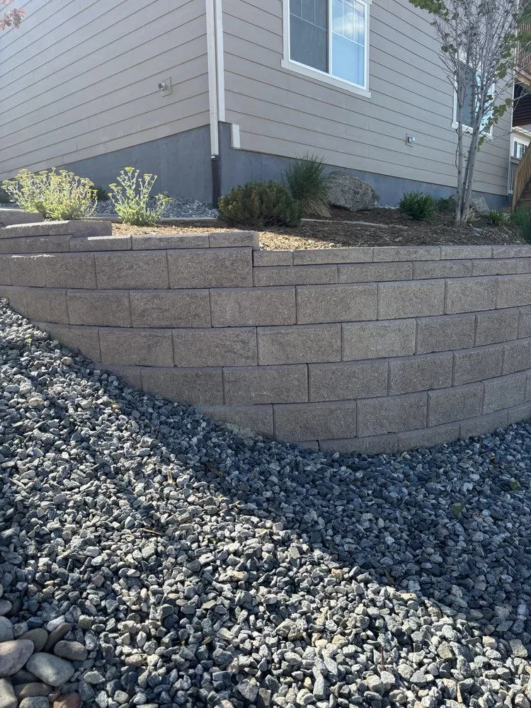 Custom residential landscaping in Castle Rock, CO - LH Hardscapes