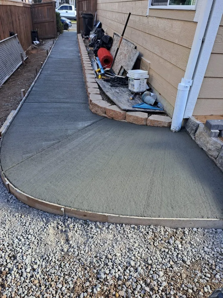 Reliable yard maintenance in Castle Rock, CO - LH Hardscapes