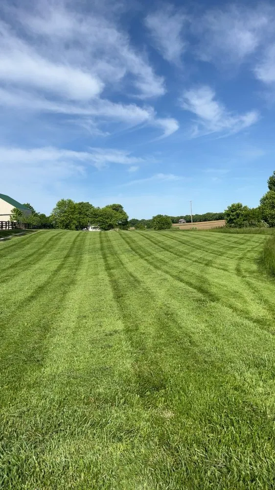 Local lawn mowing service in Shelbyville, KY - LH Lawn And Landscaping