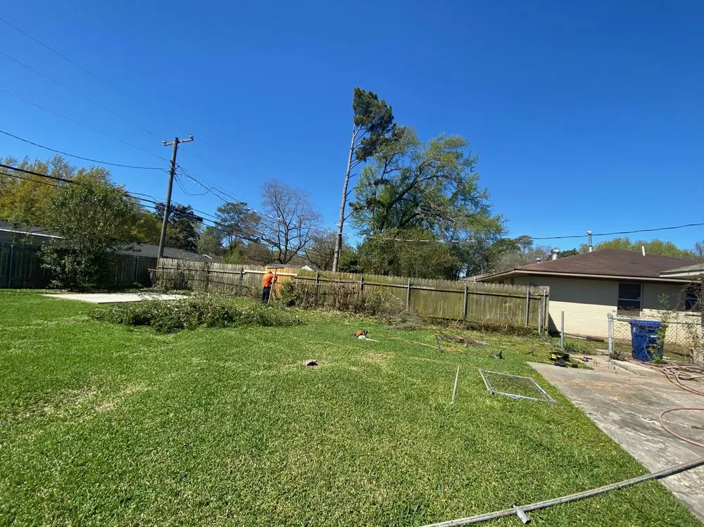 Custom garden landscaping for beautiful yards across Bossier City, LA - LH Lawn Services