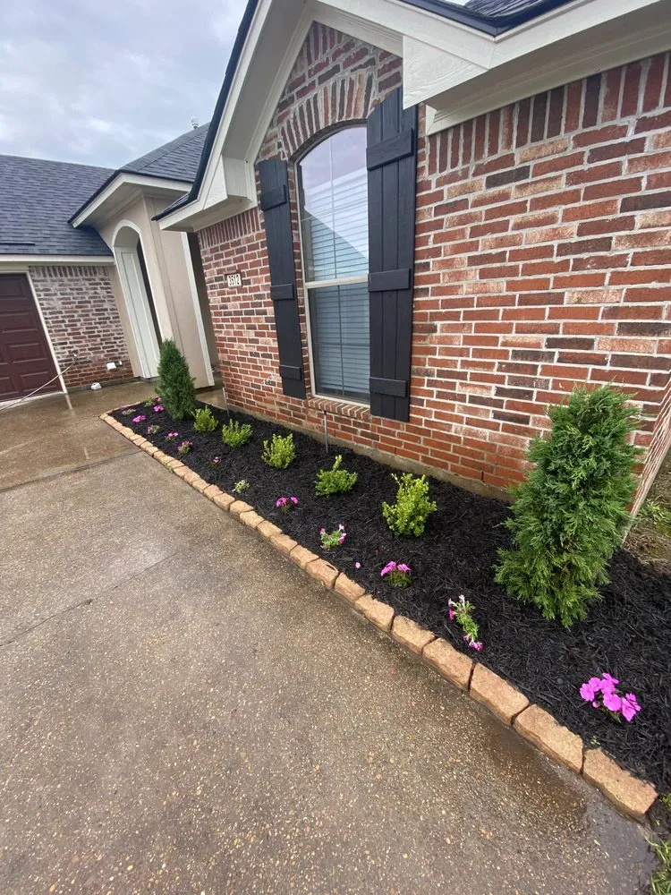 Expert residential landscaping in Bossier City, LA by LH Lawn Services