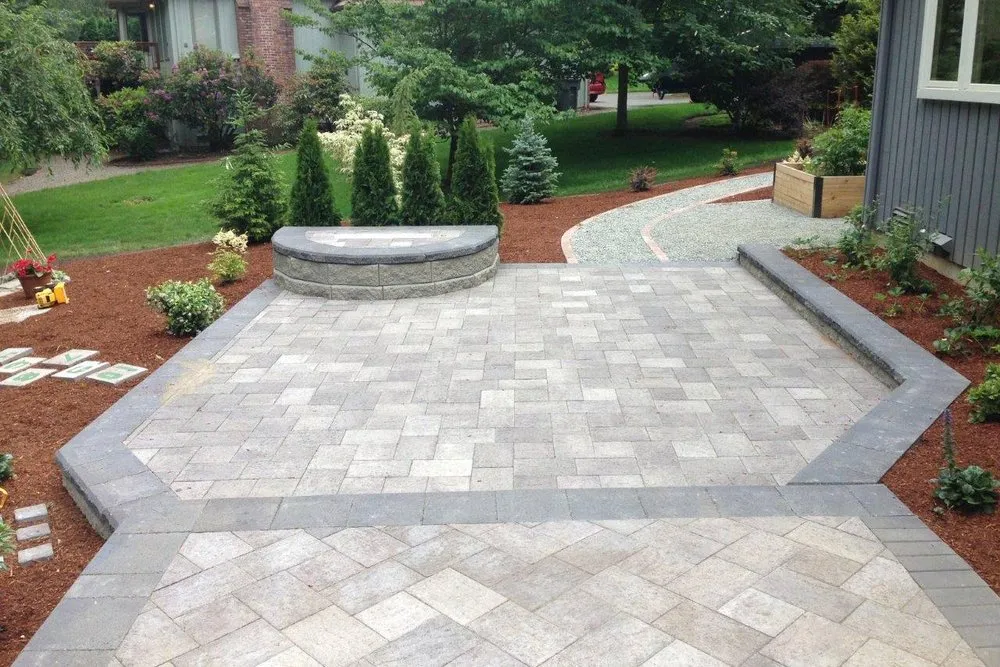 Expert residential landscaping for beautiful yards across Oakdale, NY - Li Stonework