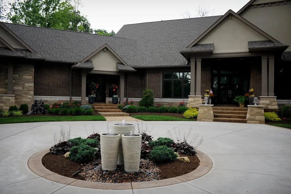 Trusted yard maintenance in Dayton, OH - Liapis Landscape & Design