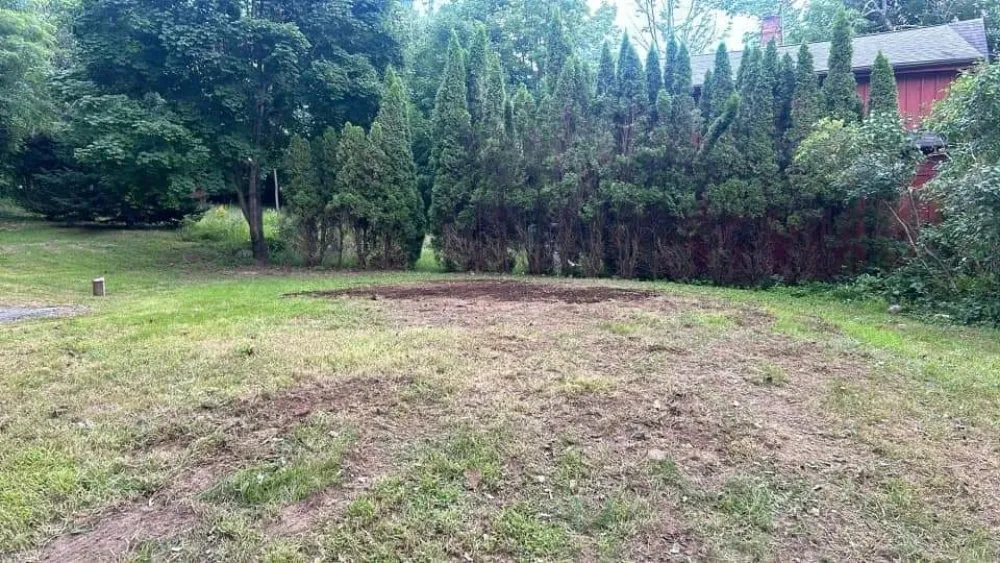 Local lawn care service experts serving Raymond, ME - Libby's Property Maintenance