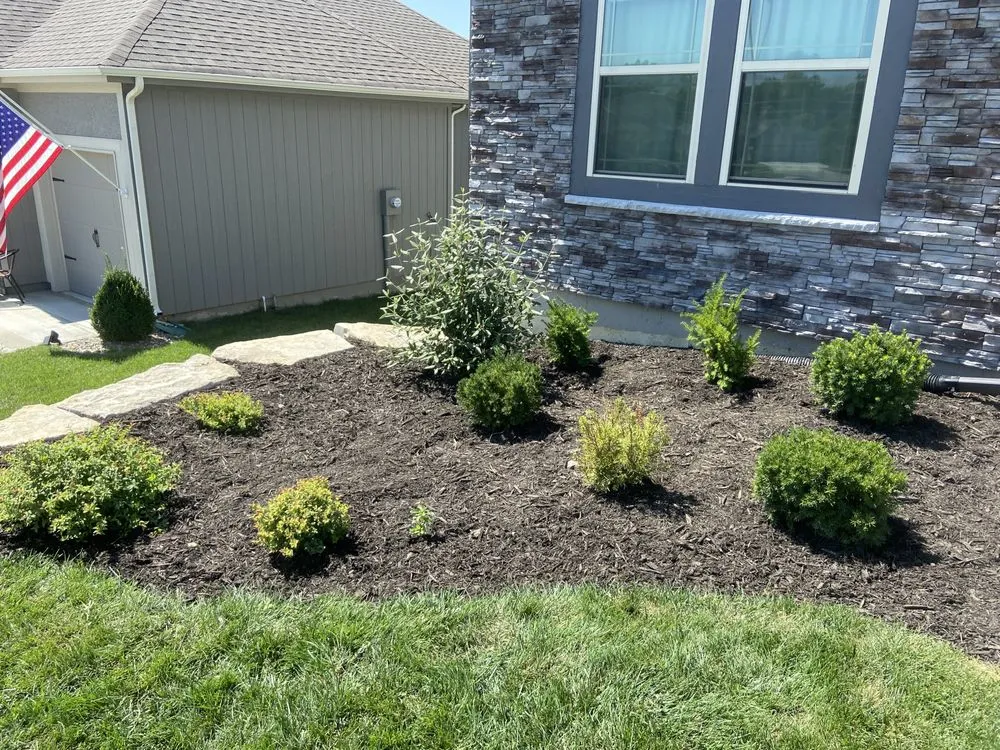 Custom lawn care service in Liberty, MO - Liberty Landscape
