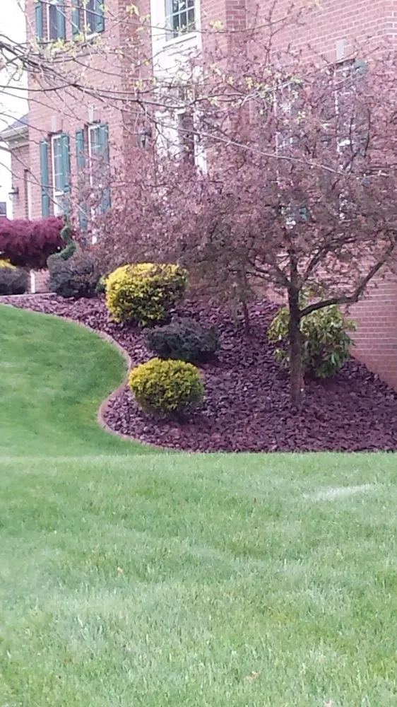 Custom landscape design experts serving Smithfield, PA - Liberty Landscaping
