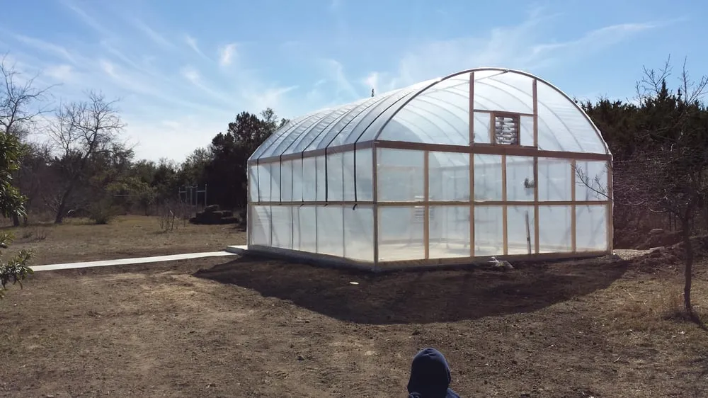 Top-rated lawn care service experts serving Cedar Park, TX - Liberty Lawn Care