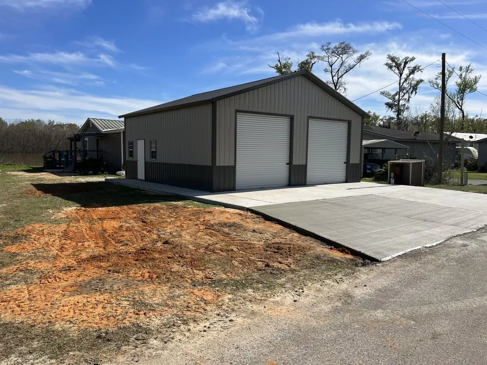 Expert yard maintenance in Clarksville, TN - Liberty Outdoors