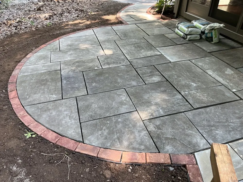 Reliable yard maintenance experts serving Rochester, NY - Licata Landscape and Design