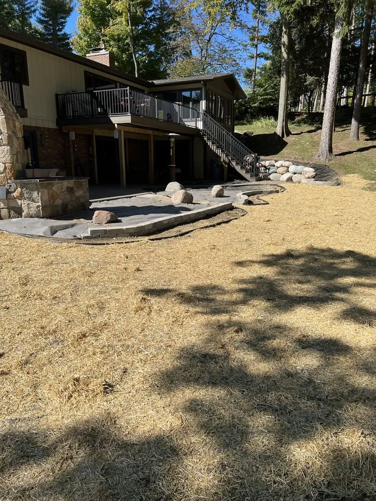 Top-rated lawn mowing service with custom design across Gaines, MI - Lichon Services