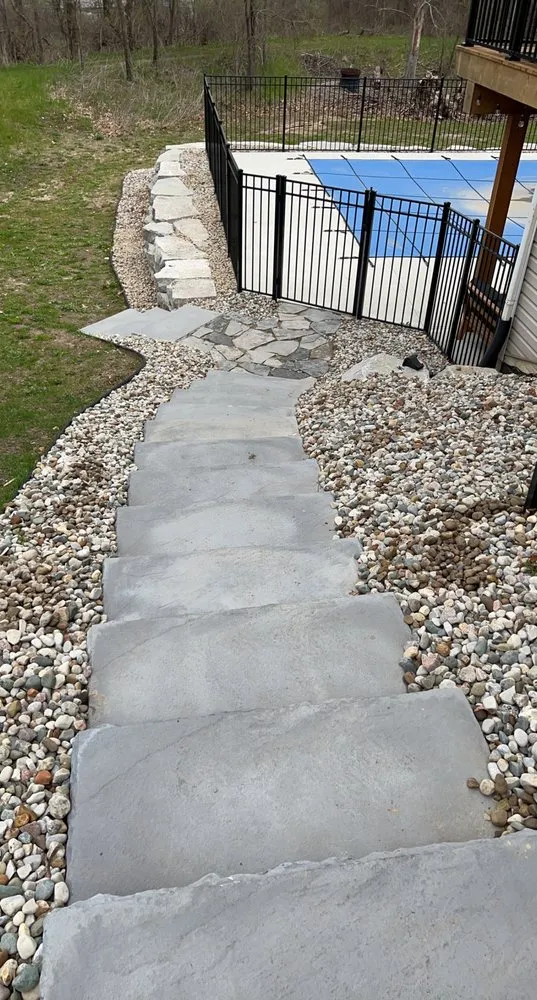 Professional yard maintenance experts serving Gaines, MI - Lichon Services