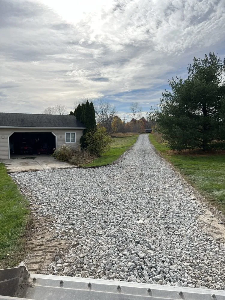 Reliable lawn care service in Gaines, MI - Lichon Services