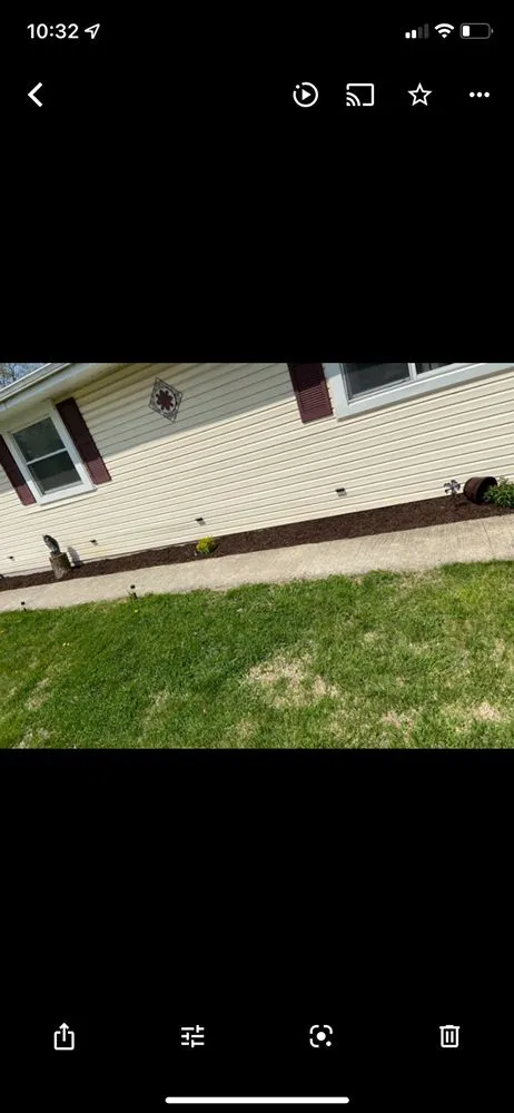 Top-rated landscaping services in Alton, IL by Lieder’s Lawn Care