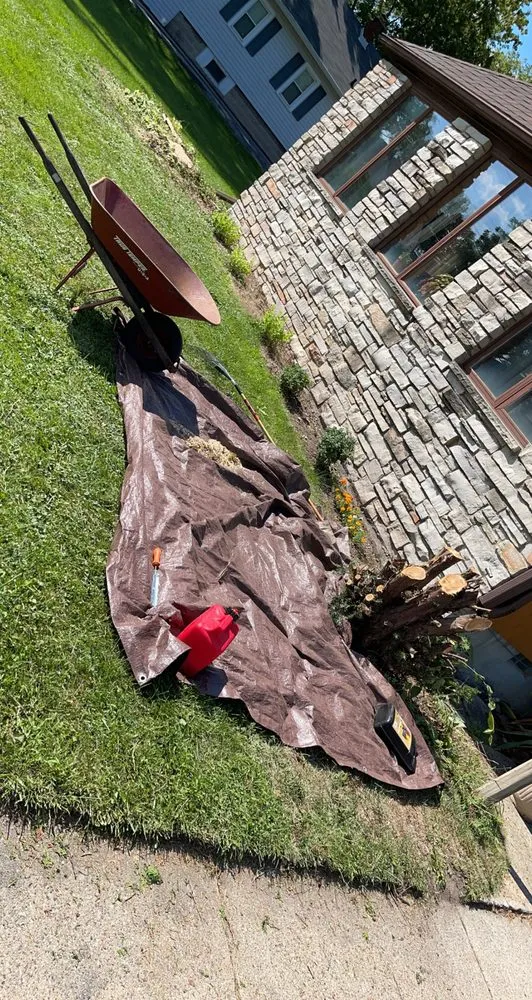 Top-rated lawn mowing service near you across Oshkosh, WI - Lietz Lawn Tree and Snow