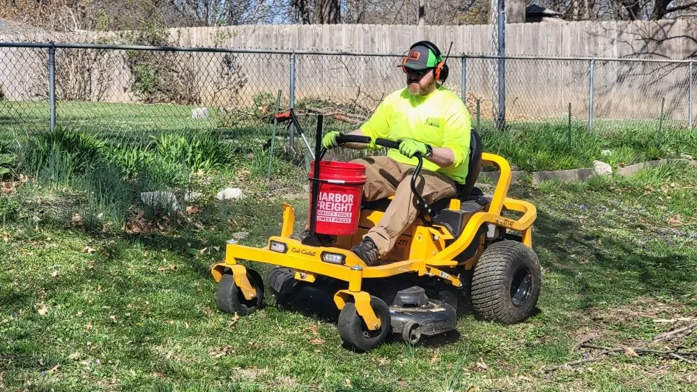 Trusted garden landscaping in St. Joseph, MO by Lievore Lawn & Home Services