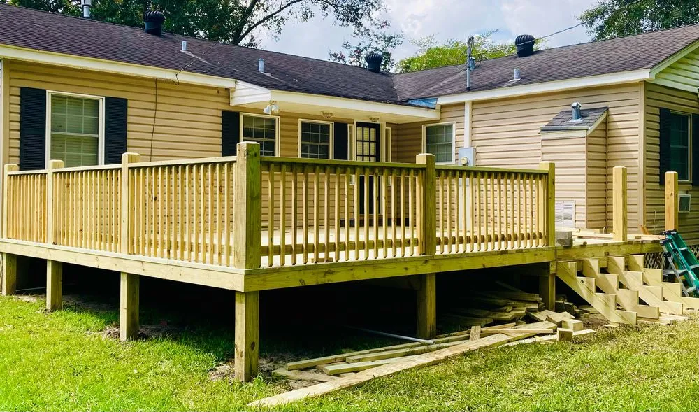 Custom landscaping services with custom design in Mobile, AL by Life Enterprises