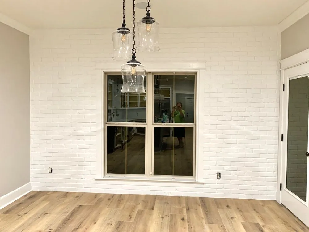 Custom lawn care service experts serving Mobile, AL - Life Enterprises