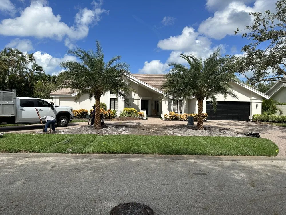 Trusted lawn mowing service in Naples, FL - Life Lawn & Landscape Lighting