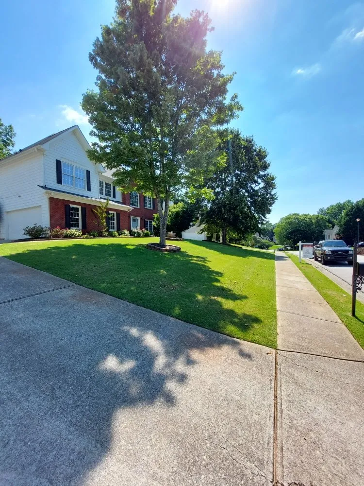 Affordable residential landscaping in Lawrenceville, GA - Life Made Simple Lawn Care