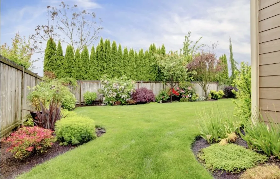 Local landscaping services experts serving Hermiston, OR - Life of Earth Landscaping