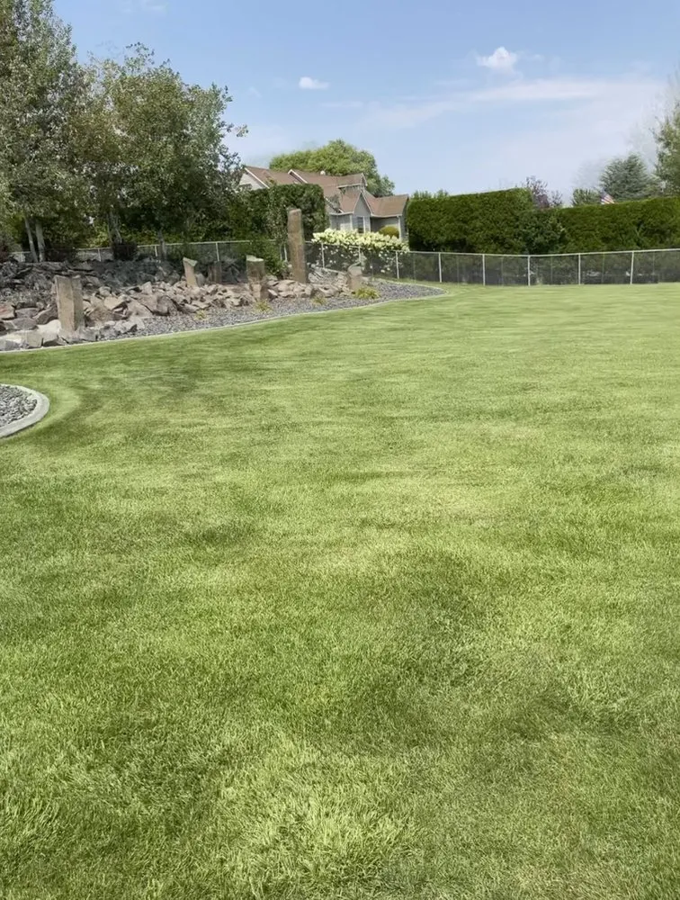 Top-rated residential landscaping experts serving Hermiston, OR - Life of Earth Landscaping