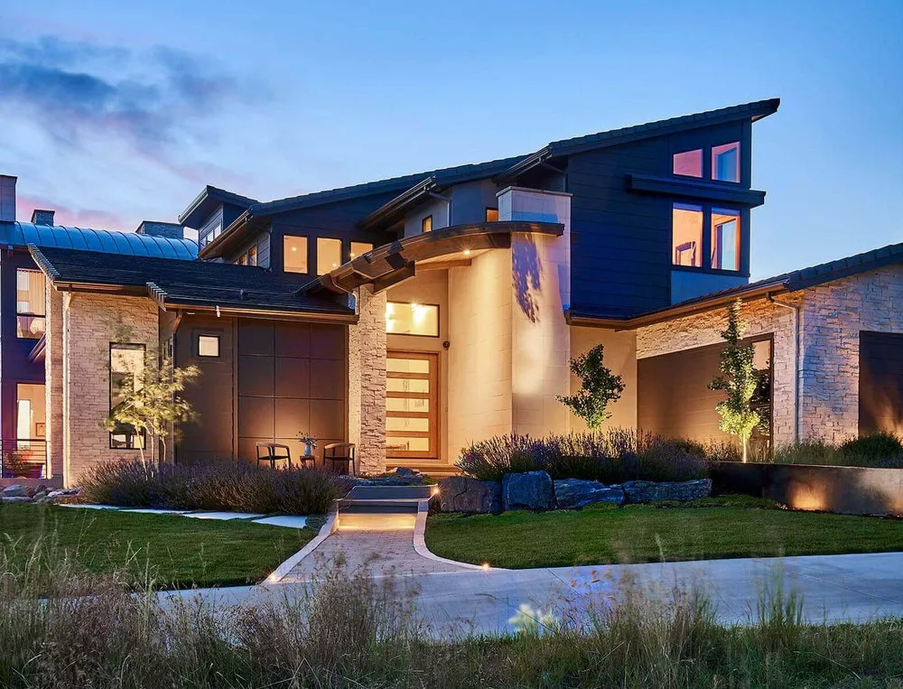 Top-rated lawn care service for year-round maintenance in Denver, CO by Lifescape Colorado | Landscape Architects