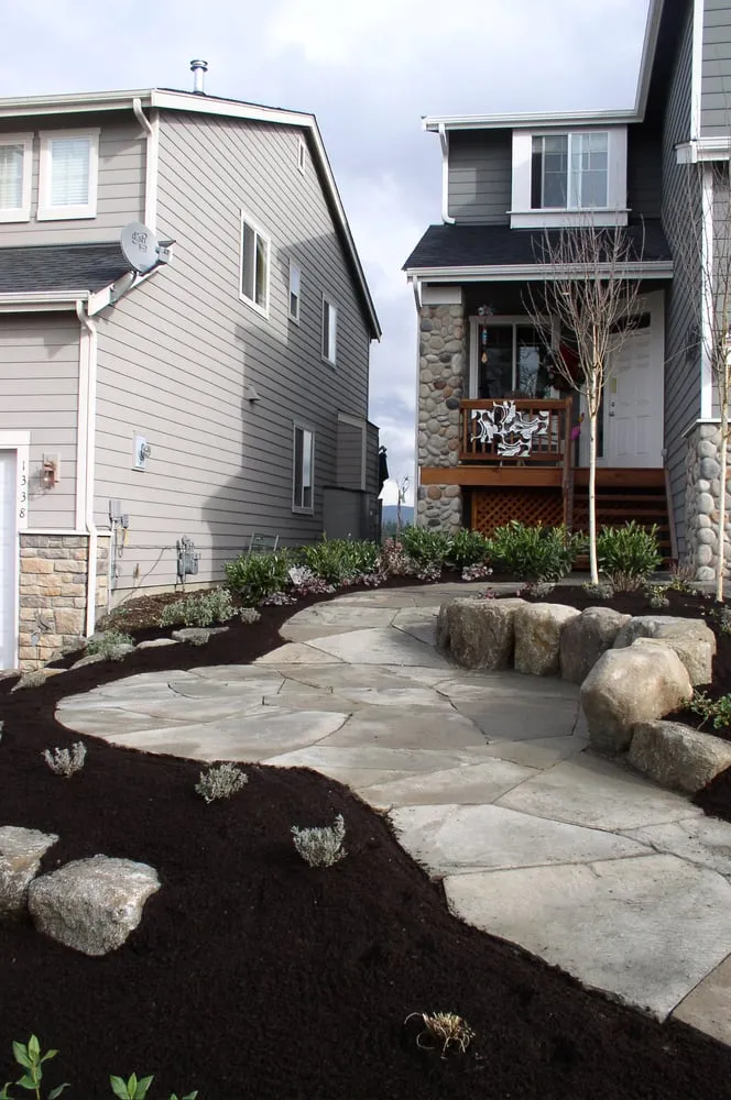 Top-rated garden landscaping in Seattle, WA by Lifestyle Landscapes