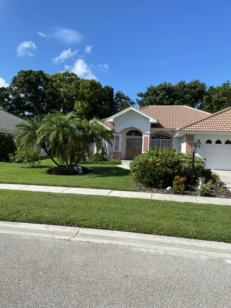 Affordable residential landscaping near you across Sarasota, FL - Lighthouse Lawn Care