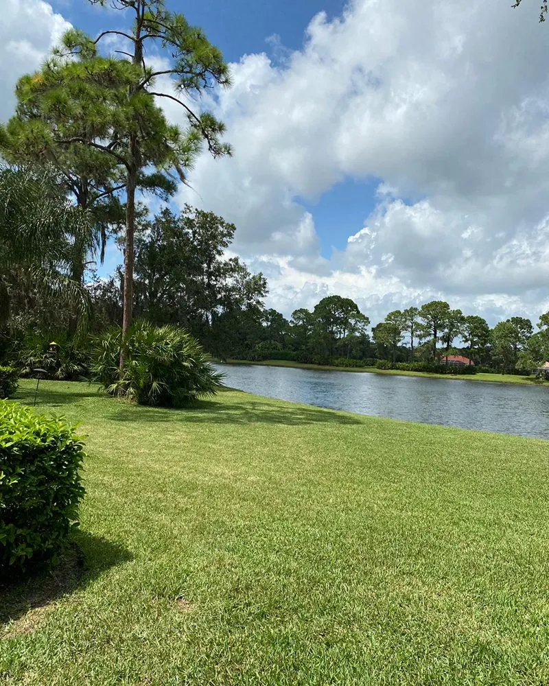 Professional garden landscaping near you in Sarasota, FL by Lighthouse Lawn Care