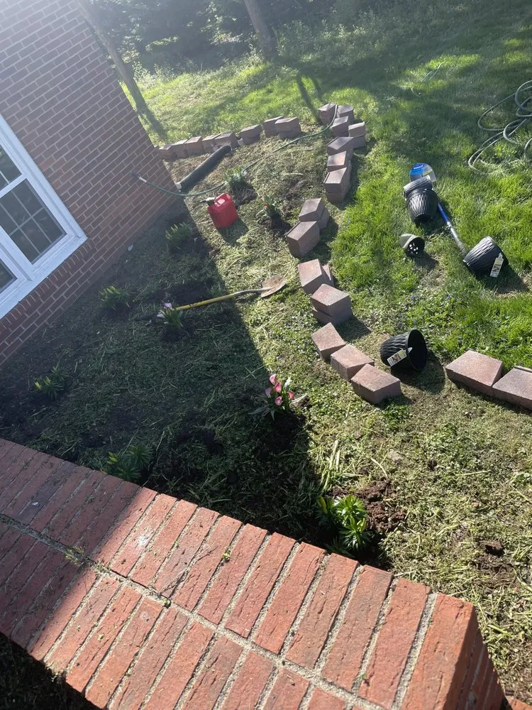 Expert landscaping services in Louisville, KY by Lightning Bolt Landscaping