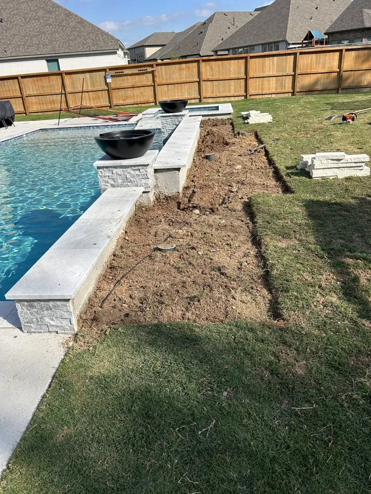 Local lawn mowing service with custom design across Richmond, TX - Lightning bolt