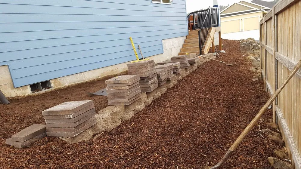 Trusted lawn care service experts serving Ridgefield, WA - Lightning Landscaping