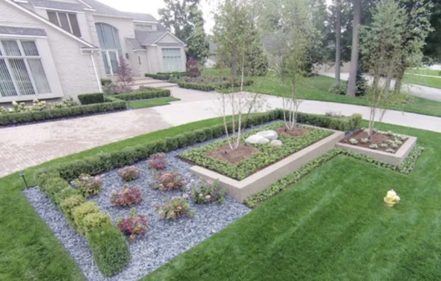 Reliable garden landscaping experts serving West Bloomfield Township, MI - Lightning Landscaping
