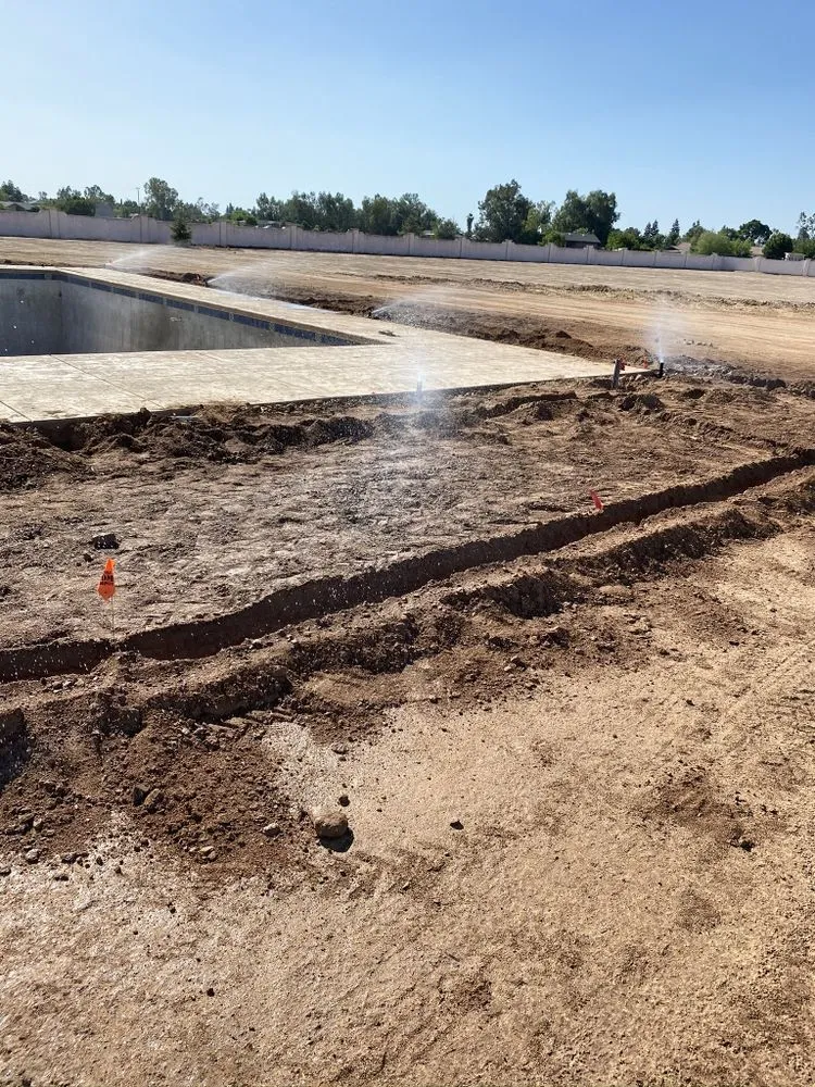 Professional yard maintenance in Fresno, CA by Lightning lawn service