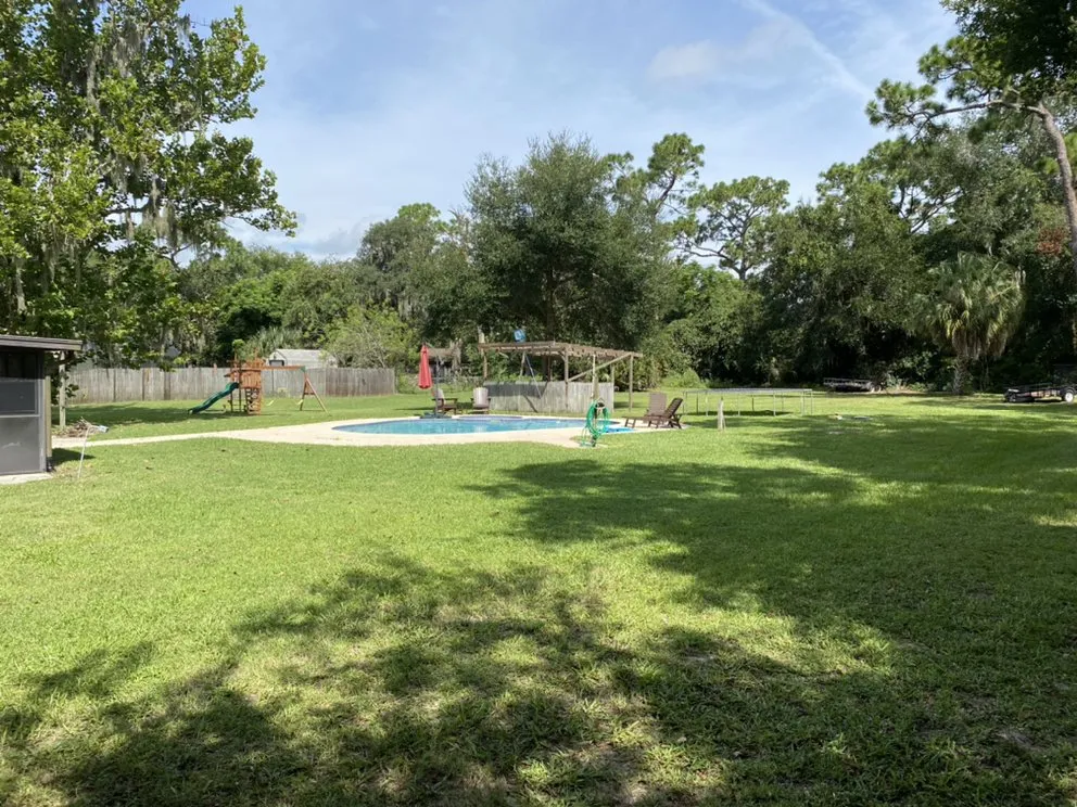 Local landscape installation in Samsula-Spruce Creek, FL by Lightning Lawn Services
