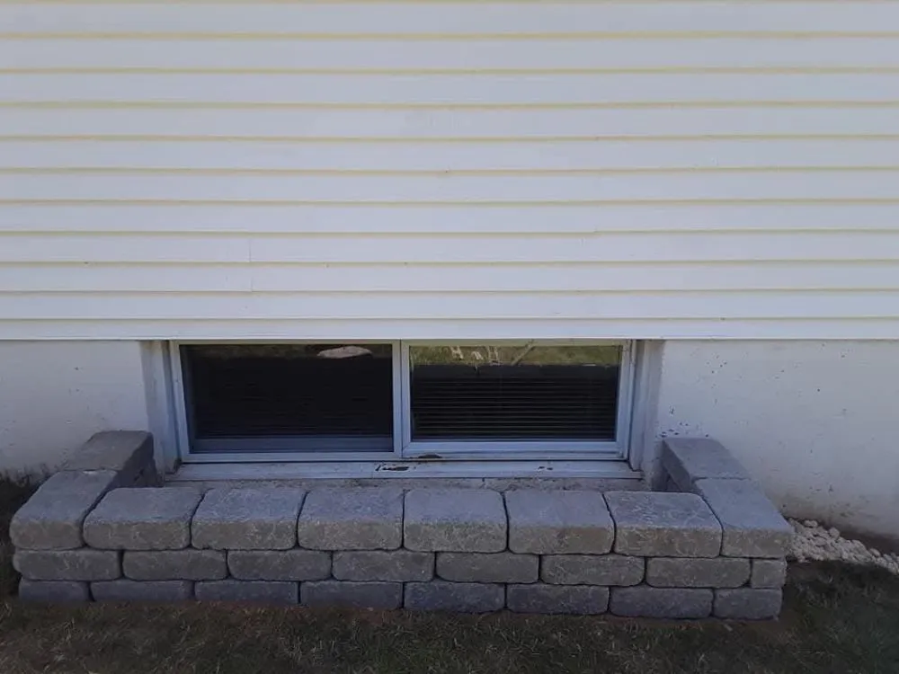 Professional garden landscaping experts serving Bethlehem, PA - Lightning strikes Lawn Care