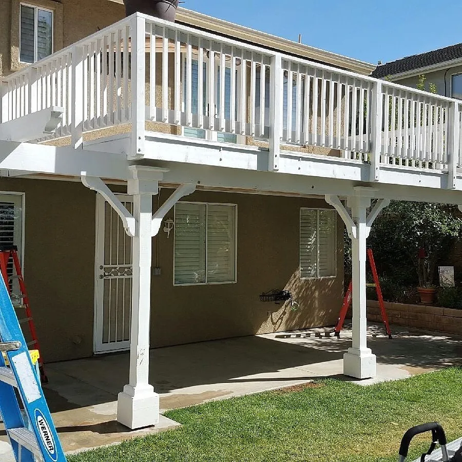 Affordable garden landscaping in Lancaster, CA by Lightspeed Builders