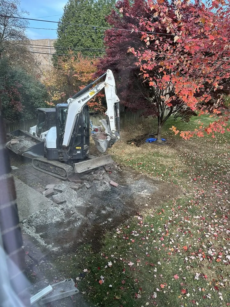 Top-rated lawn mowing service experts serving Jonestown, PA - Lightview