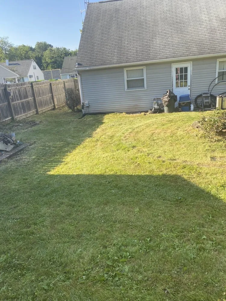 Reliable yard maintenance in Elizabethtown, PA - Like Family