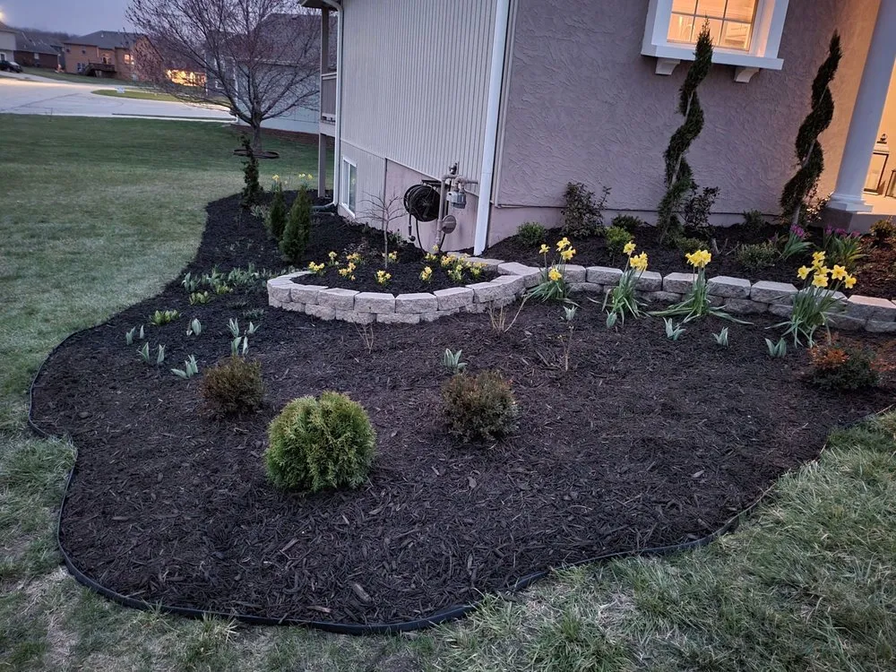 Local lawn mowing service in Kansas City, MO by Like Magic Lawn & Landscaping