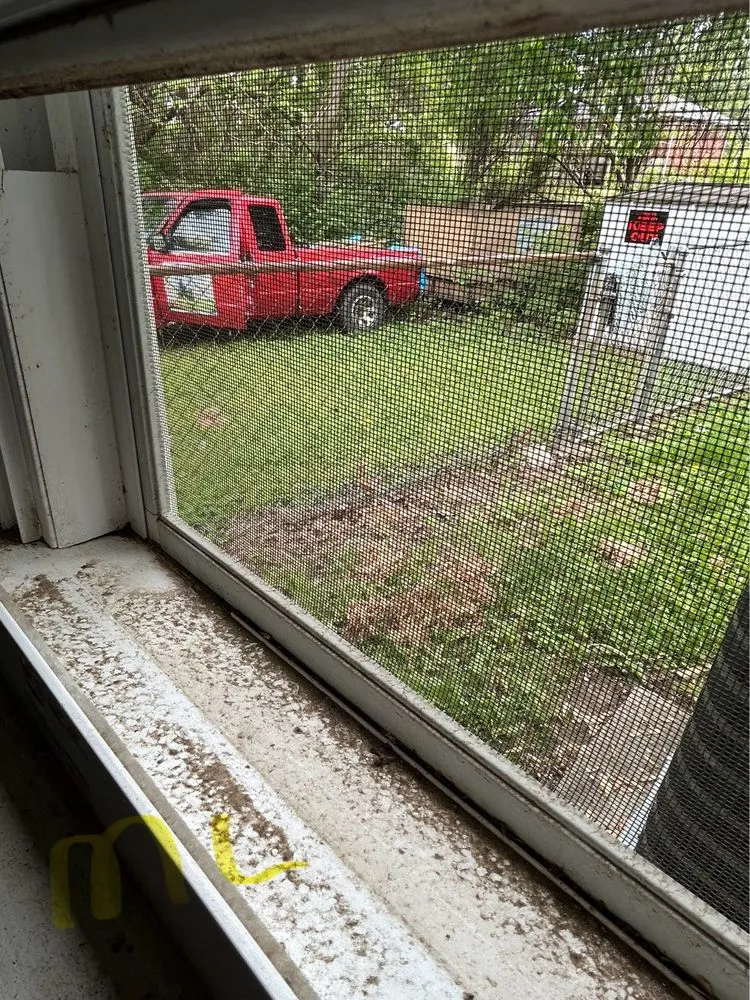 Affordable lawn mowing service experts serving Kansas City, MO - Like Magic Lawn & Landscaping