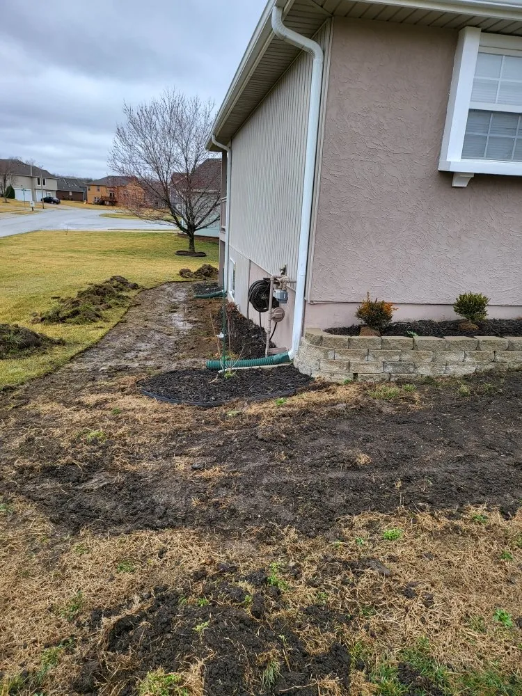 Custom garden landscaping in Kansas City, MO by Like Magic Lawn & Landscaping