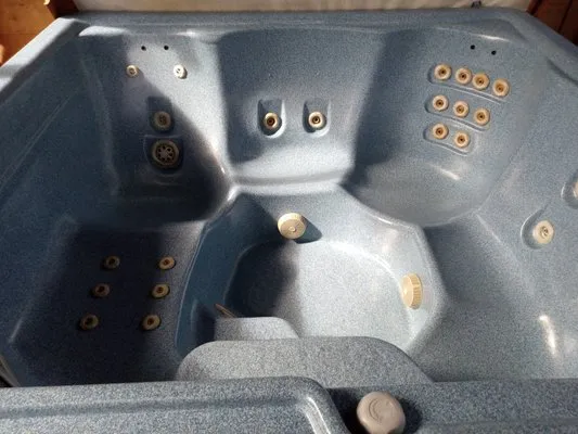 Lil Bit's Cleaning and Yard Services