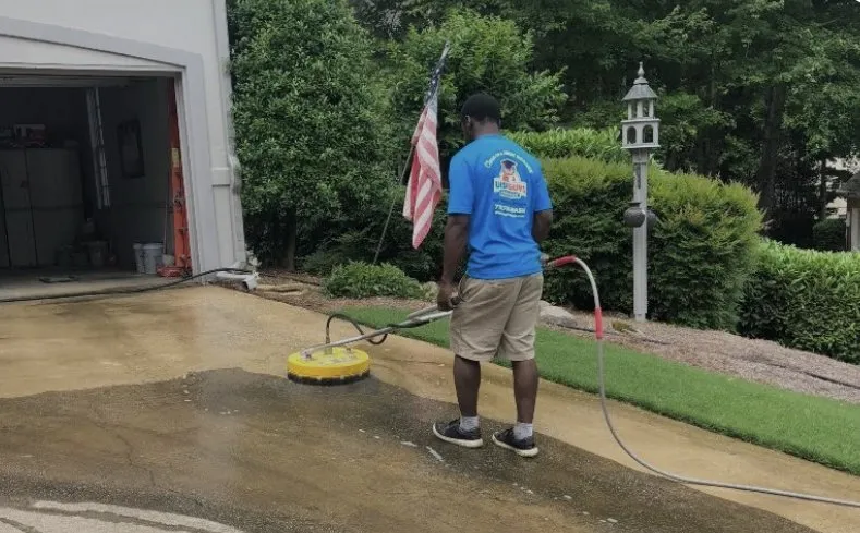 Expert outdoor landscaping for beautiful yards across Philadelphia, PA - Lil Guys Custom Cutz